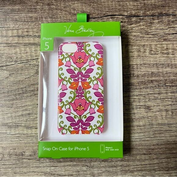 NWT Vera Bradley iPhone 5 Snap On Case Lilli Bell Floral Paisley New in Box - Picture 1 of 5